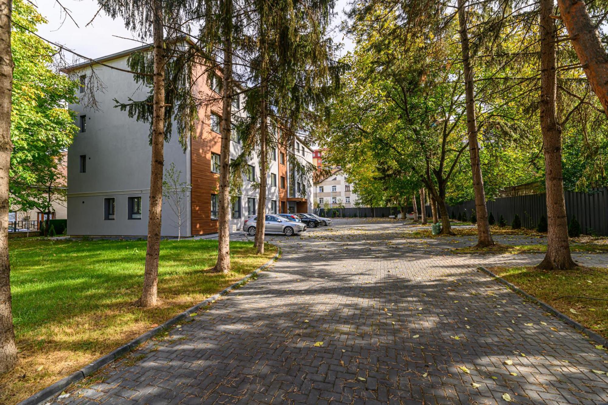 Koa - Davino Aparthotel Braszów Zewnętrze zdjęcie